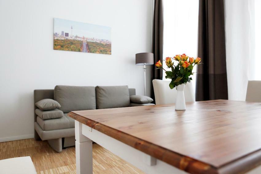 Sc 03 By Rockchair Apartments L Superhost Status L 2 Bedrooms Boxspringbeds Balcony Elevator - Cozy Family & Business Flair Welcomes You! Berlin Dış mekan fotoğraf
